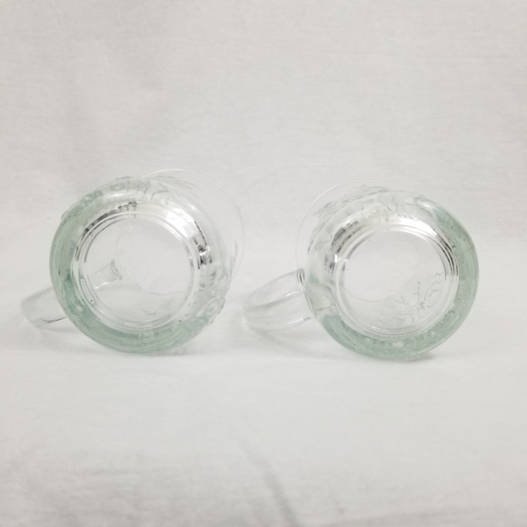 Two glass mugs with etched flowers VTG - Picture 7 of 13
